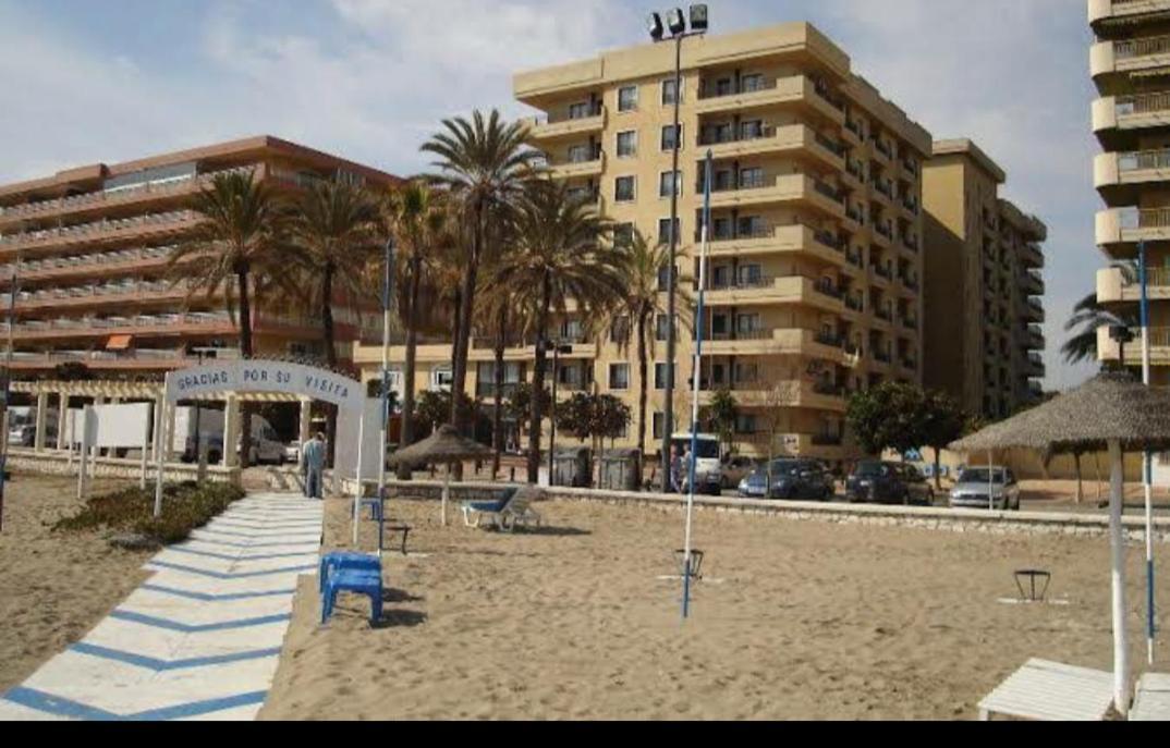 Apartamento Ronda 4 Boliches Primera Linea De Playa Fuengirola Buitenkant foto